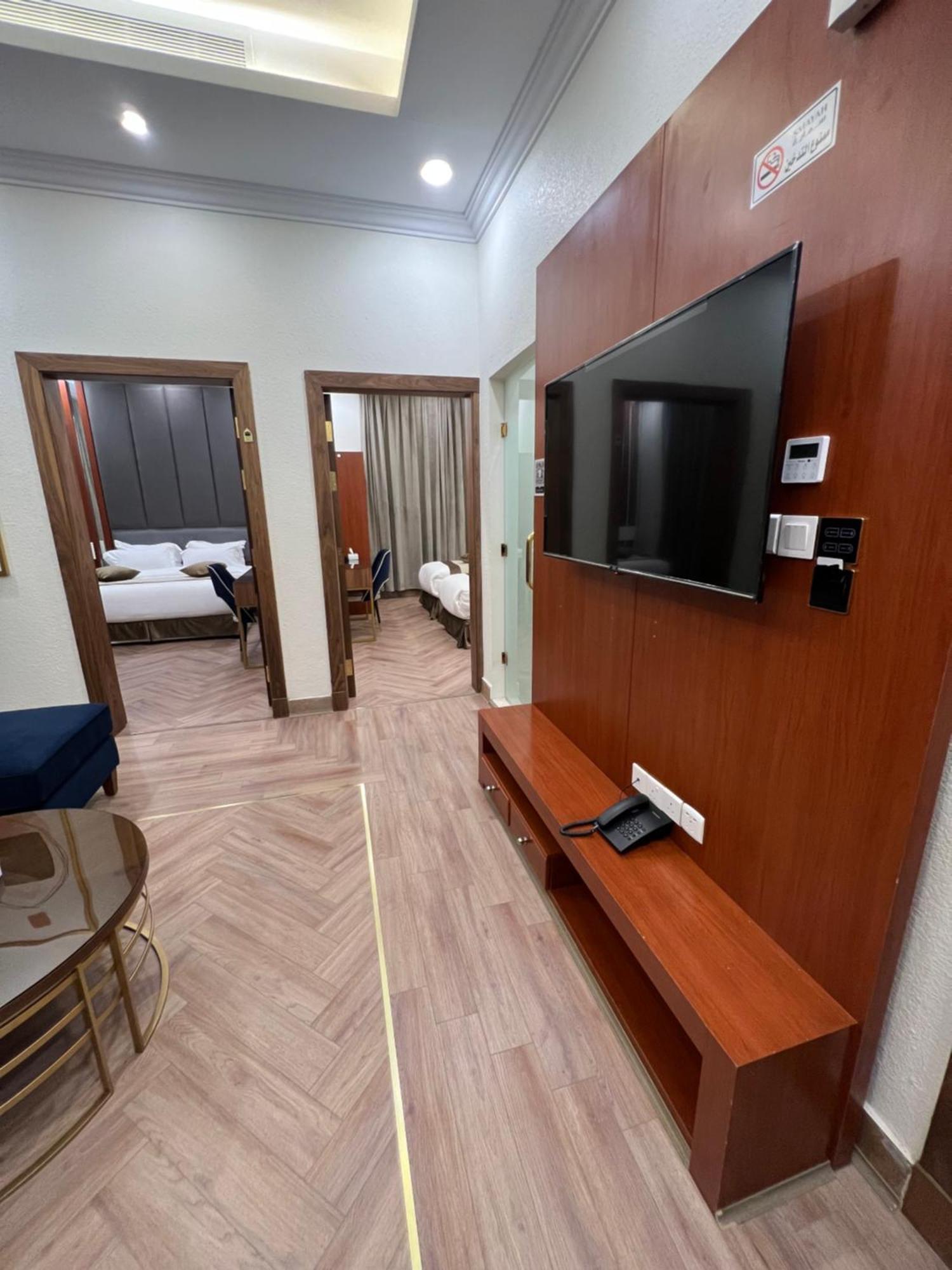 Smayah Hotel Riaad Buitenkant foto