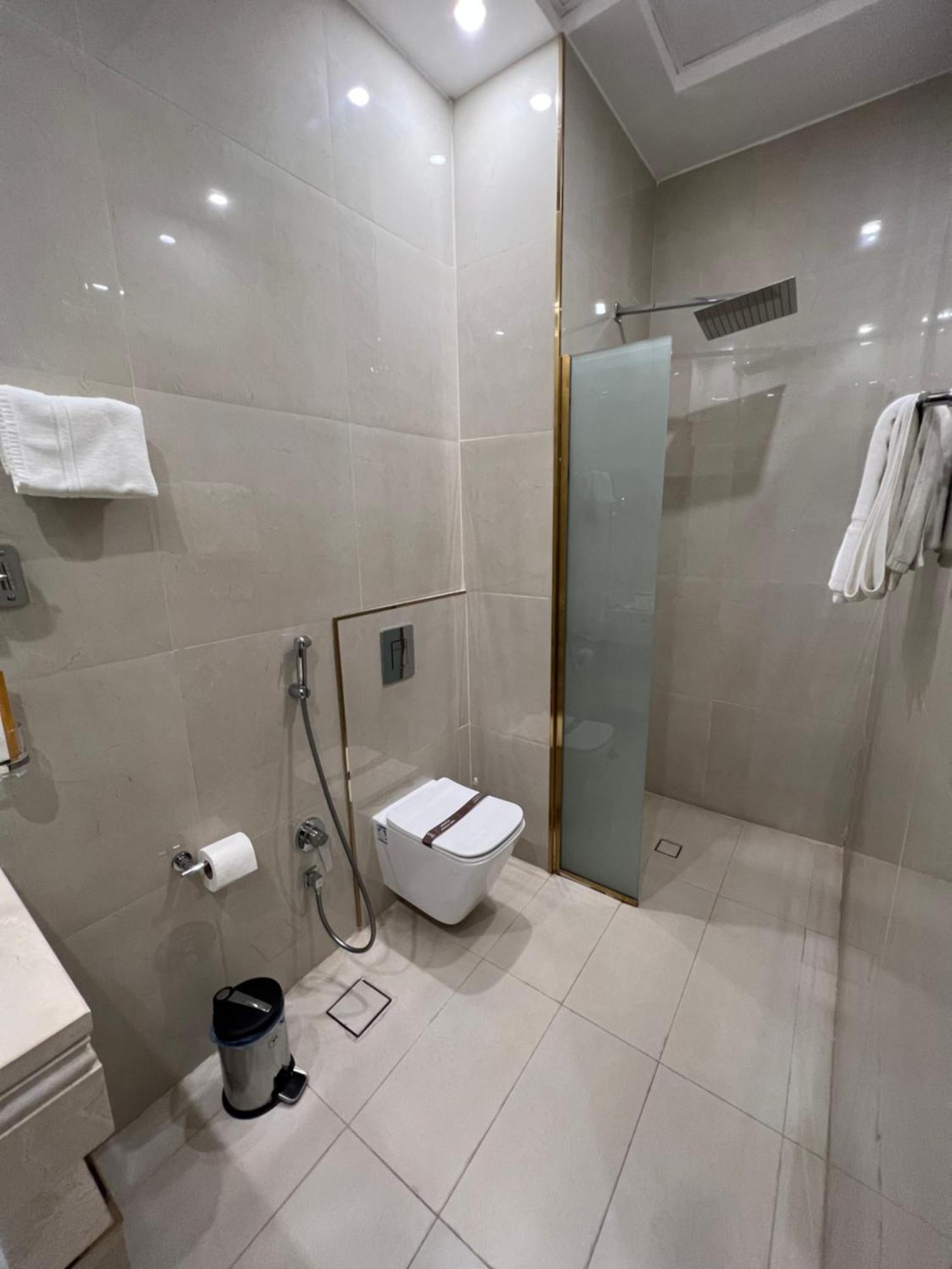 Smayah Hotel Riaad Buitenkant foto