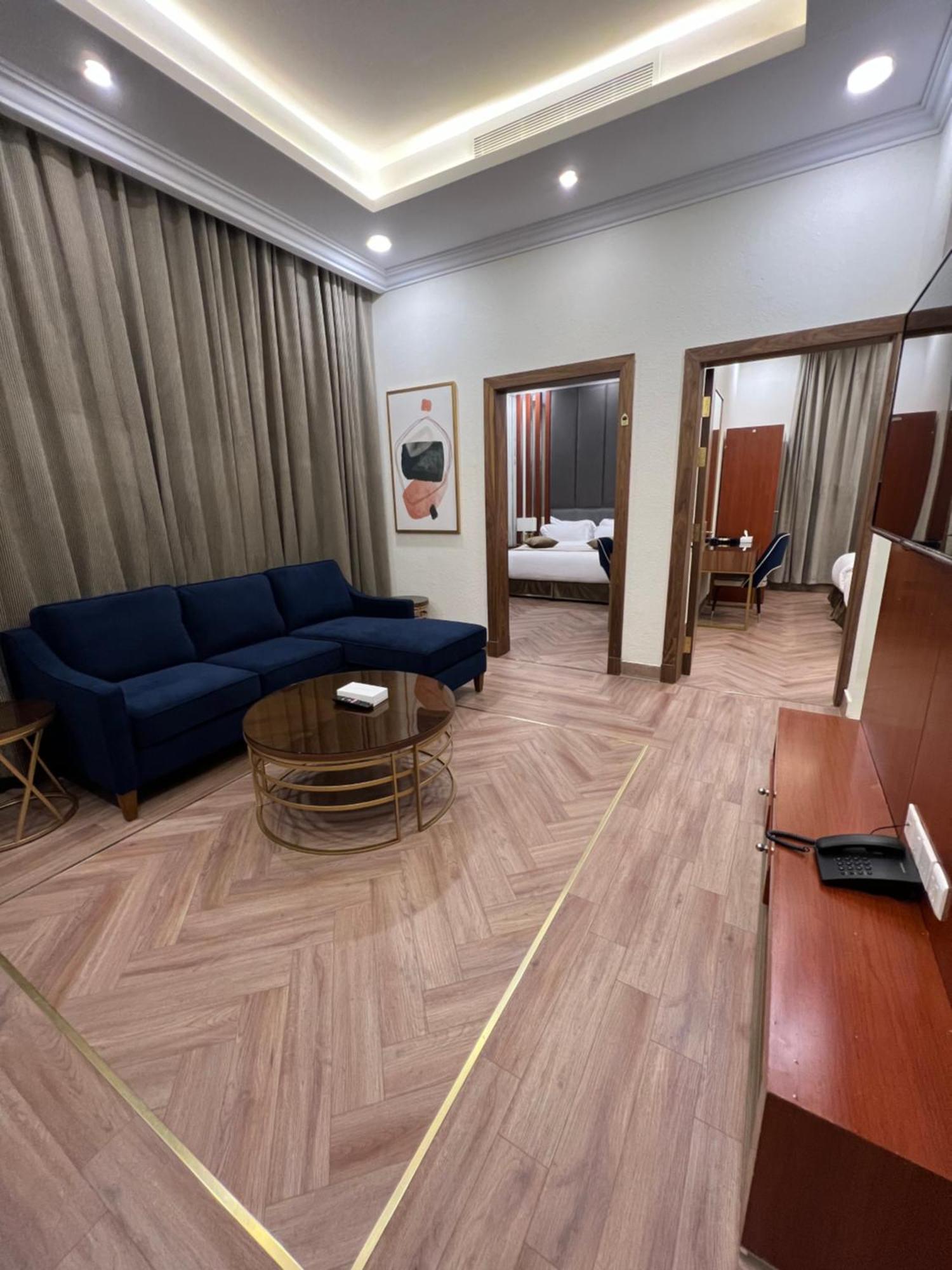 Smayah Hotel Riaad Buitenkant foto
