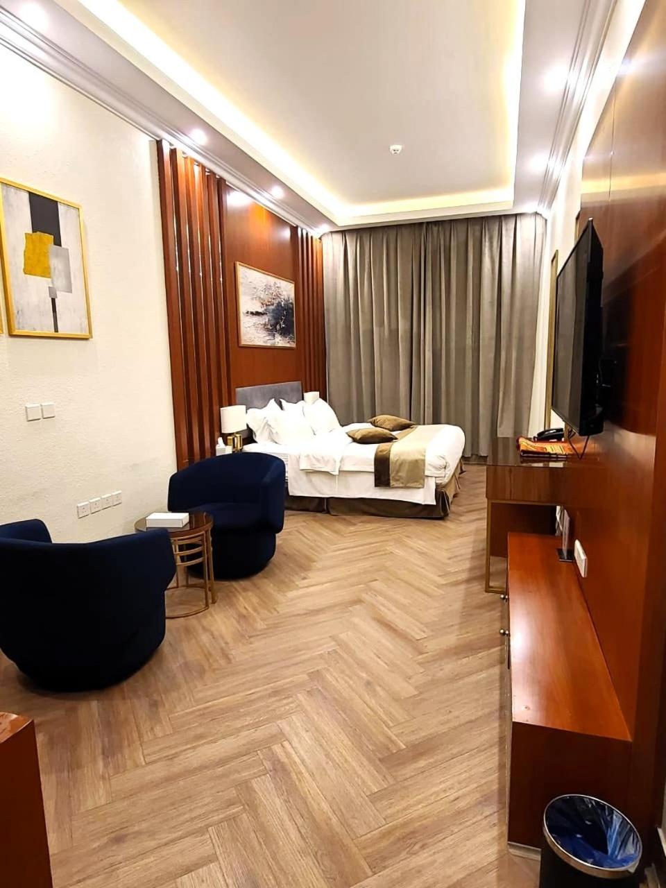 Smayah Hotel Riaad Buitenkant foto